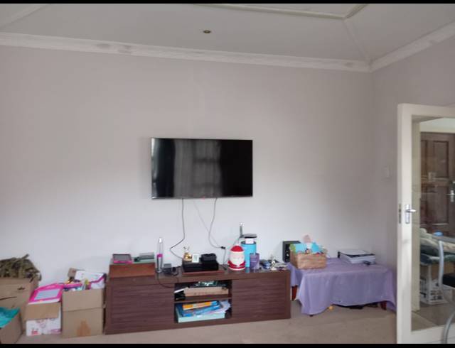 2 BEDROOM FLAT FOR SALE IN UMBILO